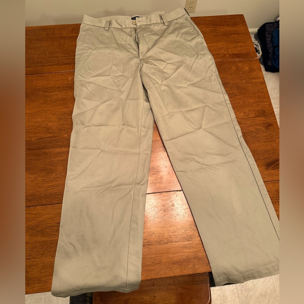 IZOD Khaki Pants. Size 32x30